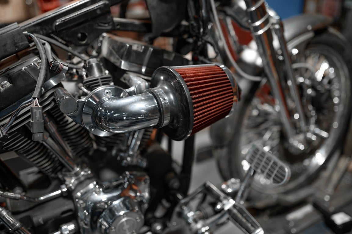 Carburetor vs Fuel Injection: What’s Best for Your Powersports Ride?