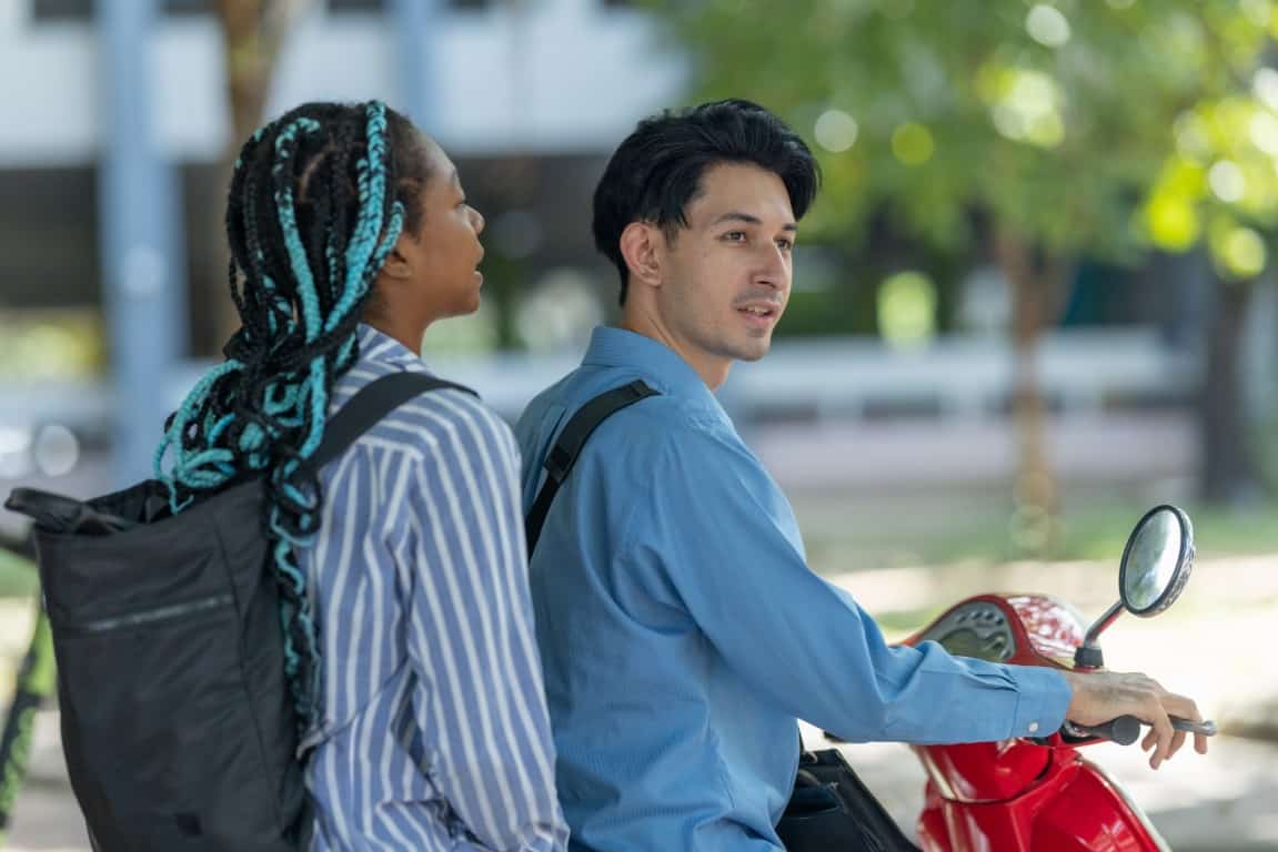Commuting on a Motorcycle in Chicago: What the City Will Actually Teach You